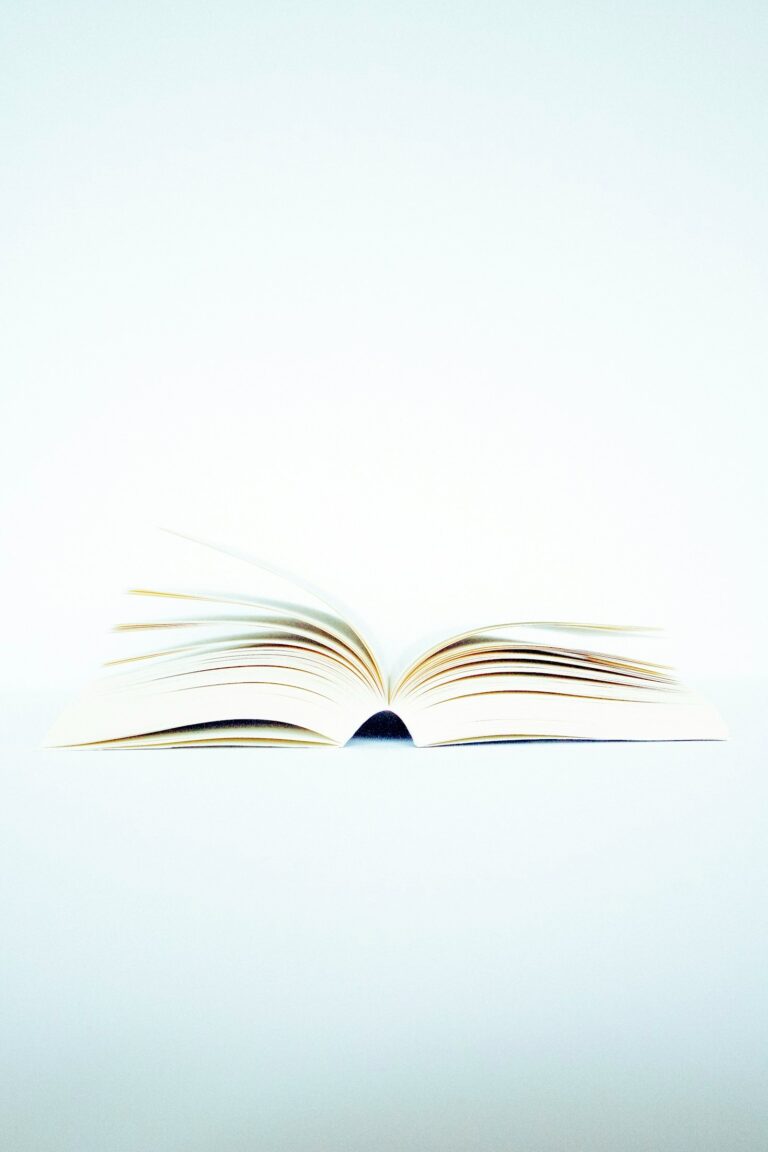 Crafting Narratives That Resonate With Readers